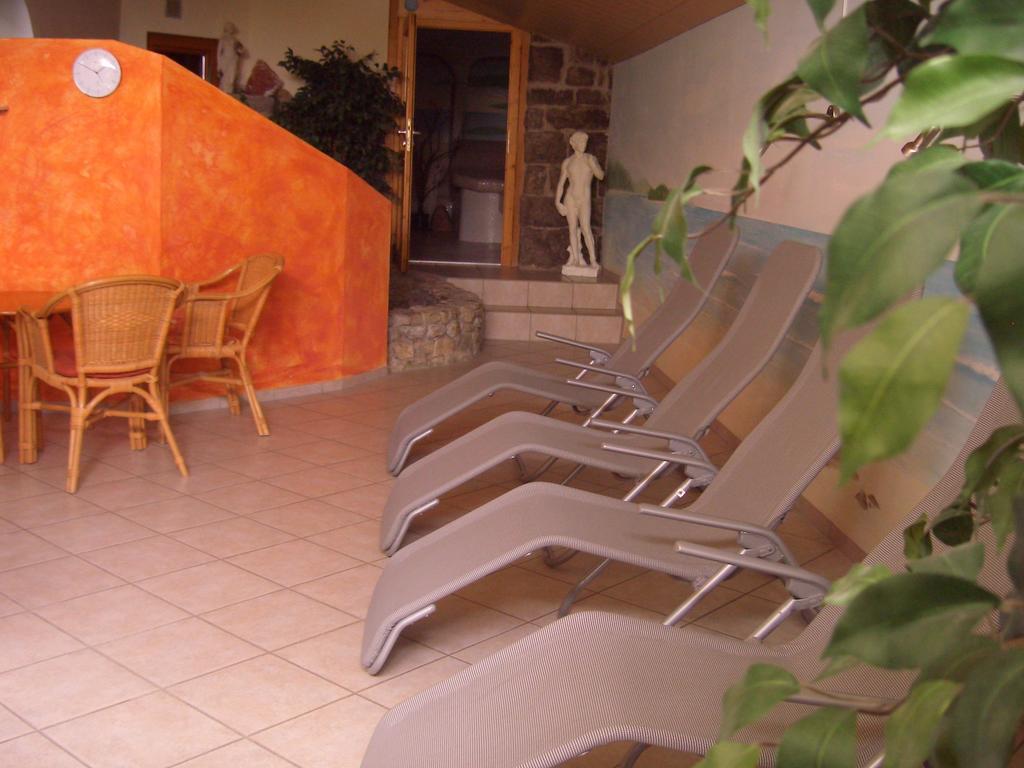 Pension Fitnessoase Eußenheim Εξωτερικό φωτογραφία